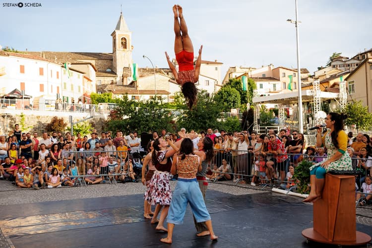 La punta de mi Nariz – Circ Llunar