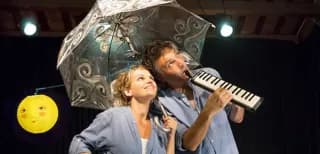 El núvol gris, gras i gros